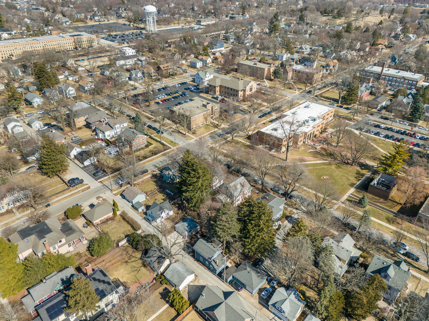 133 North Brainard Street Naperville IL 60540