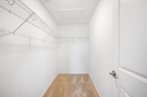 1251 Glenmont Street Algonquin IL 60102