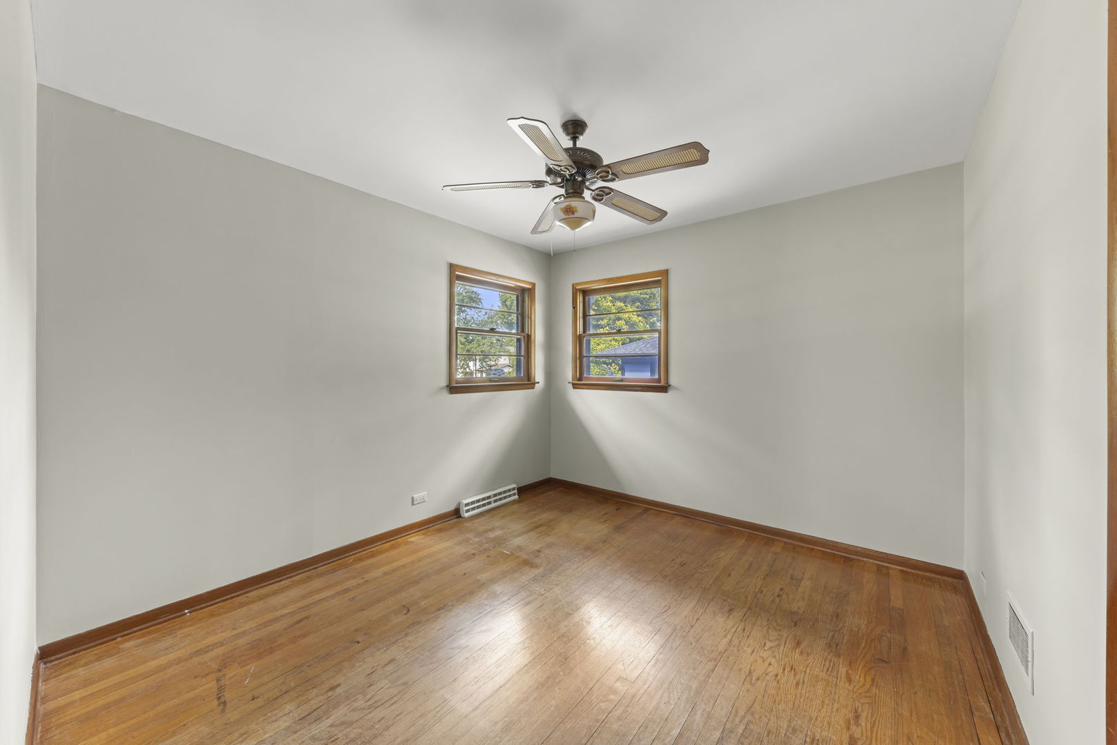 5825 Webster Street Downers Grove IL 60516