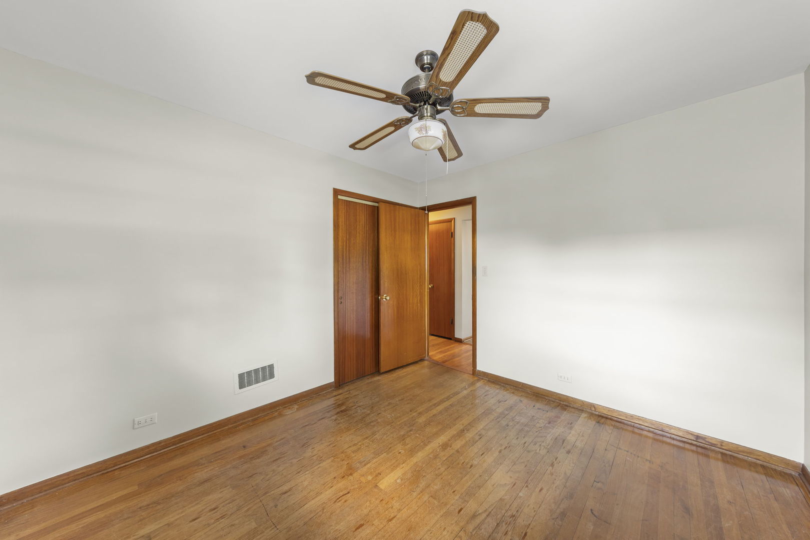 5825 Webster Street Downers Grove IL 60516