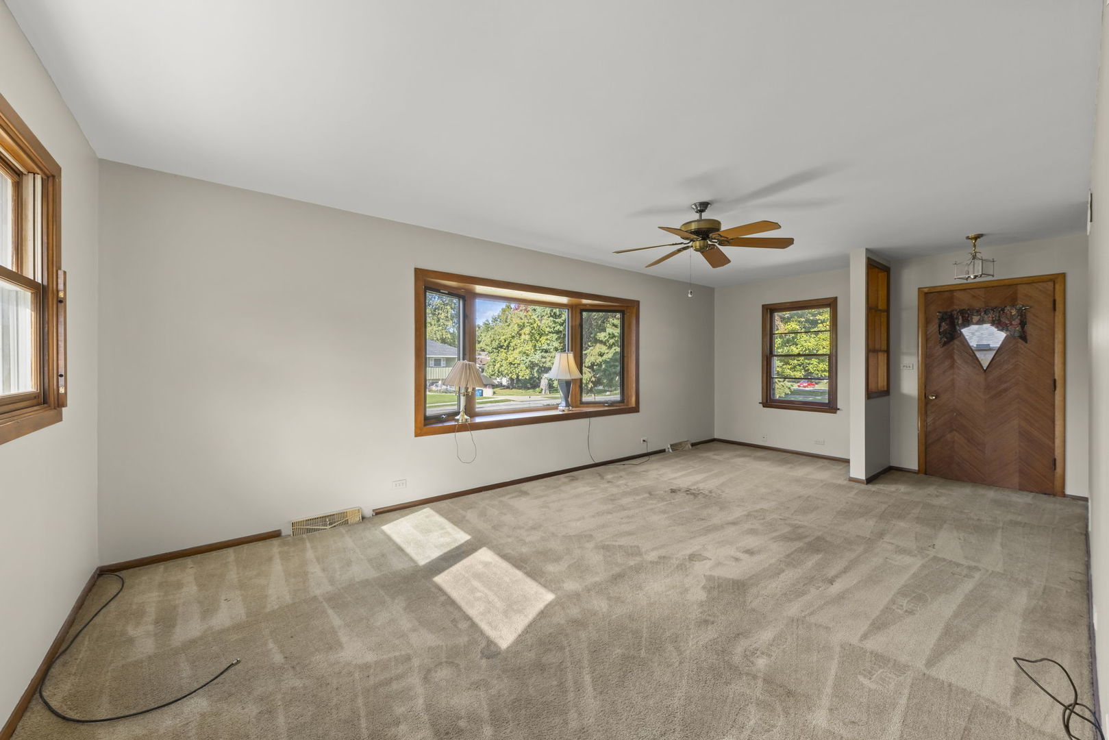 5825 Webster Street Downers Grove IL 60516