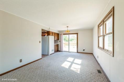 1607 Wheeler Road Kirkland IL 60146