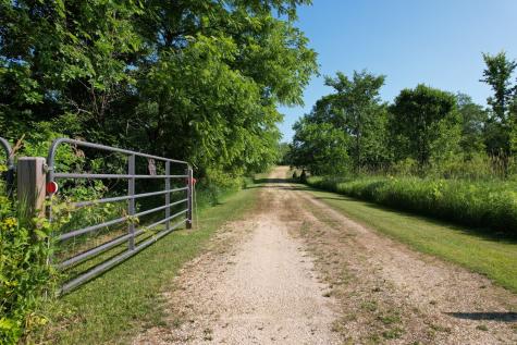1607 Wheeler Road Kirkland IL 60146