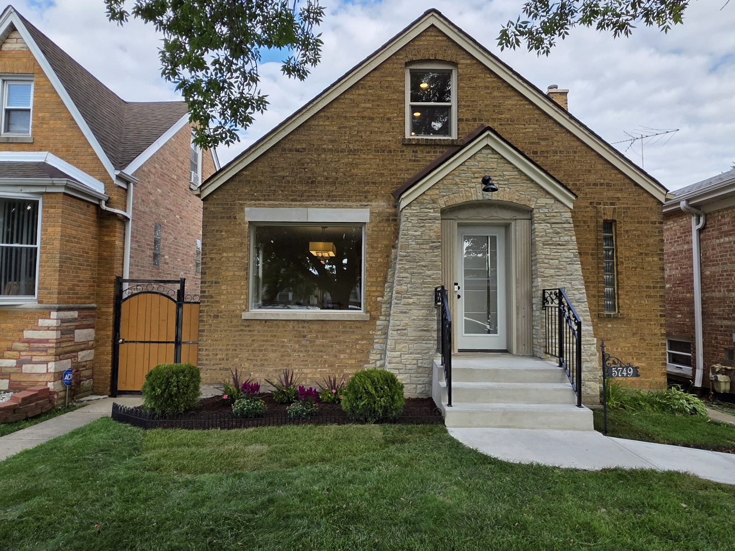 5749 South Kenneth Avenue Chicago IL 60629