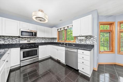 7124 168TH Street Tinley Park IL 60477