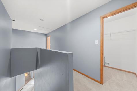 7124 168TH Street Tinley Park IL 60477