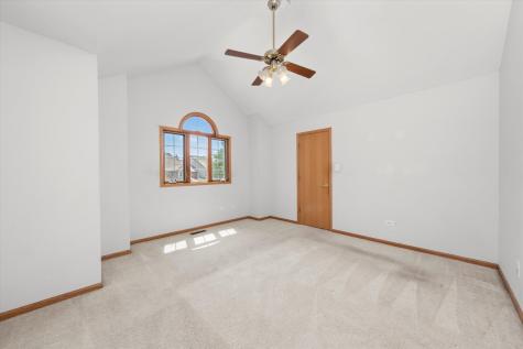 7124 168TH Street Tinley Park IL 60477