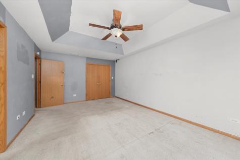 7124 168TH Street Tinley Park IL 60477