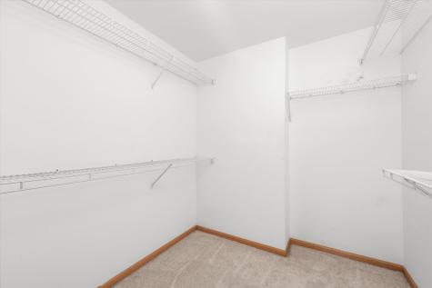 7124 168TH Street Tinley Park IL 60477