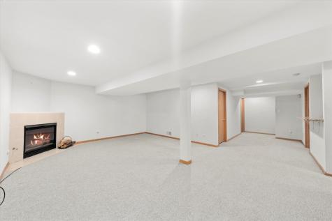 7124 168TH Street Tinley Park IL 60477