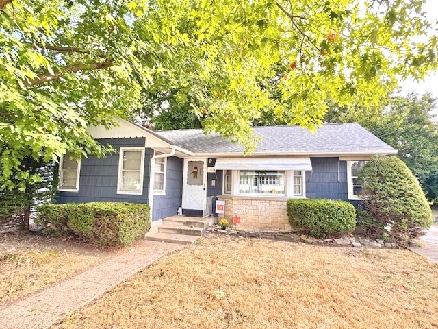 712 South Ottawa Avenue Dixon IL 61021