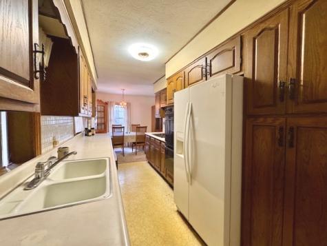 712 South Ottawa Avenue Dixon IL 61021