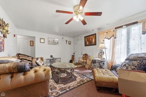 10066 South Van Vlissingen Road Chicago IL 60617