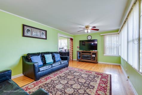 1143 Arthur Avenue Berkeley IL 60163