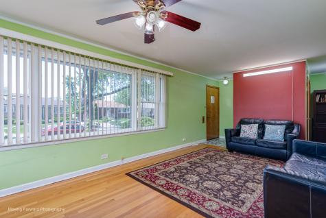 1143 Arthur Avenue Berkeley IL 60163