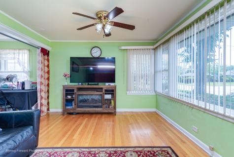 1143 Arthur Avenue Berkeley IL 60163