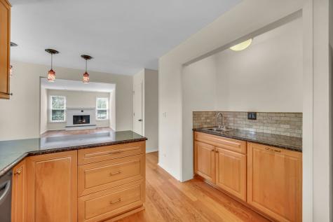 1100 Lockwood Drive Buffalo Grove IL 60089