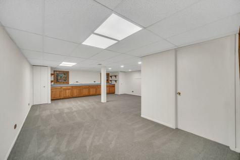 1100 Lockwood Drive Buffalo Grove IL 60089