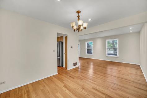1100 Lockwood Drive Buffalo Grove IL 60089