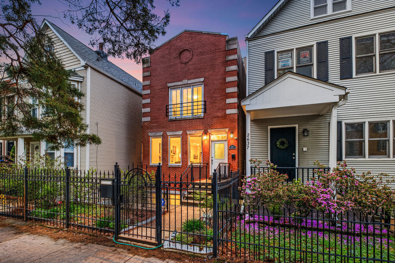 2641 North Marshfield Avenue Chicago IL 60614