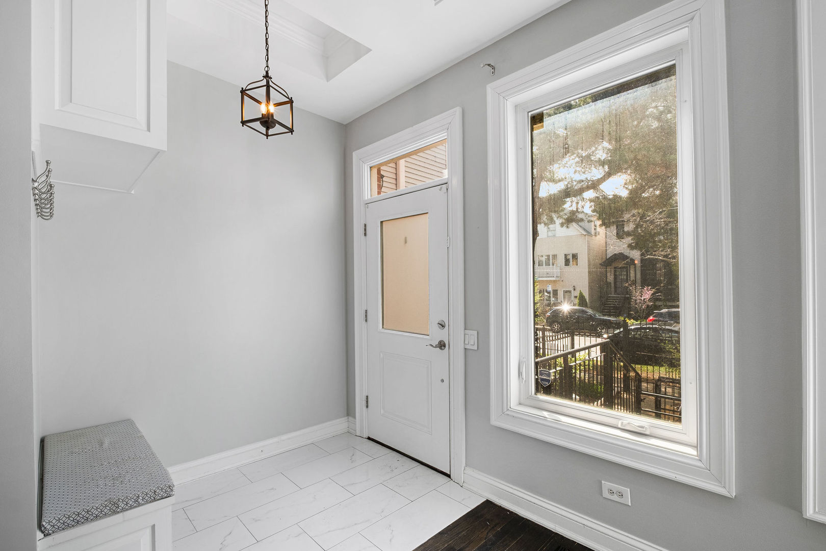 2641 North Marshfield Avenue Chicago IL 60614