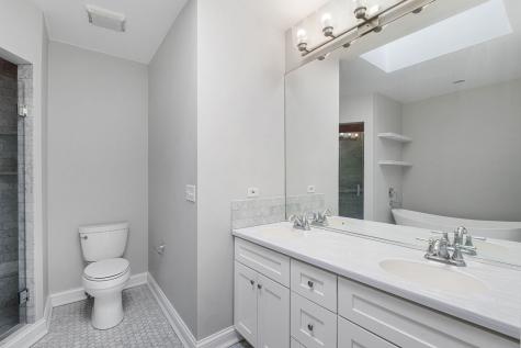 2641 North Marshfield Avenue Chicago IL 60614
