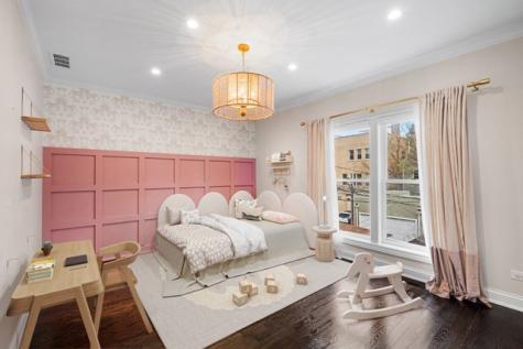 2641 North Marshfield Avenue Chicago IL 60614