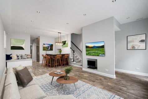 2641 North Marshfield Avenue Chicago IL 60614