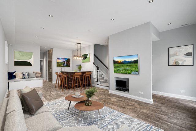 2641 North Marshfield Avenue Chicago IL 60614