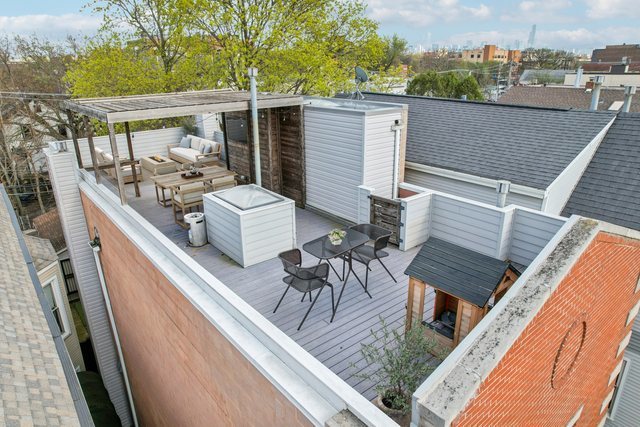 2641 North Marshfield Avenue Chicago IL 60614