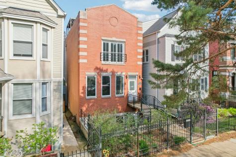 2641 North Marshfield Avenue Chicago IL 60614