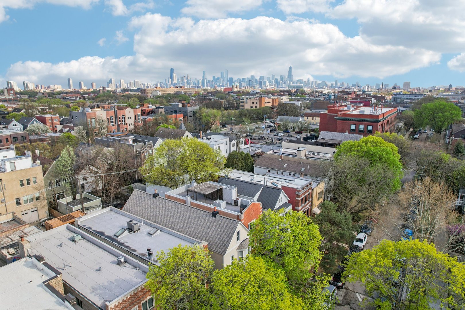 2641 North Marshfield Avenue Chicago IL 60614