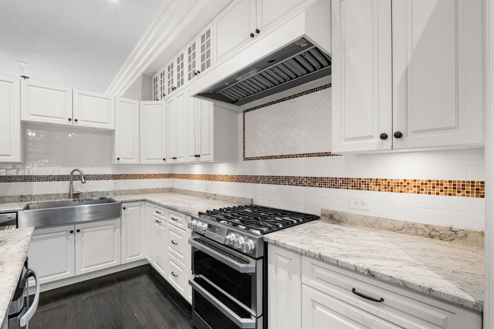 2641 North Marshfield Avenue Chicago IL 60614