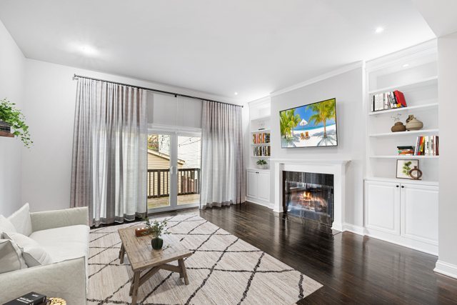 2641 North Marshfield Avenue Chicago IL 60614