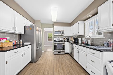 2 Buckboard Court Bolingbrook IL 60490