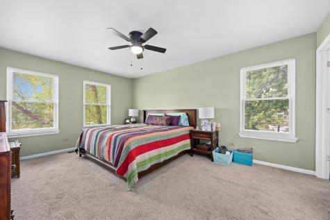 2 Buckboard Court Bolingbrook IL 60490