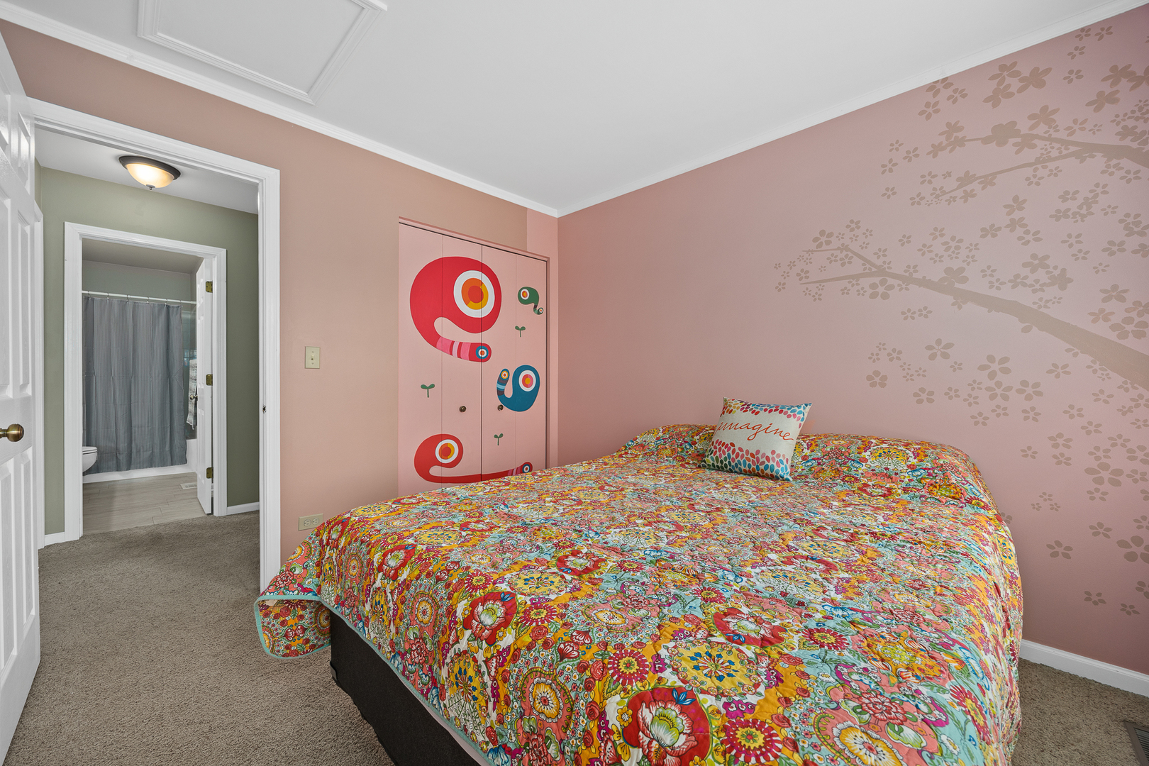 2 Buckboard Court Bolingbrook IL 60490