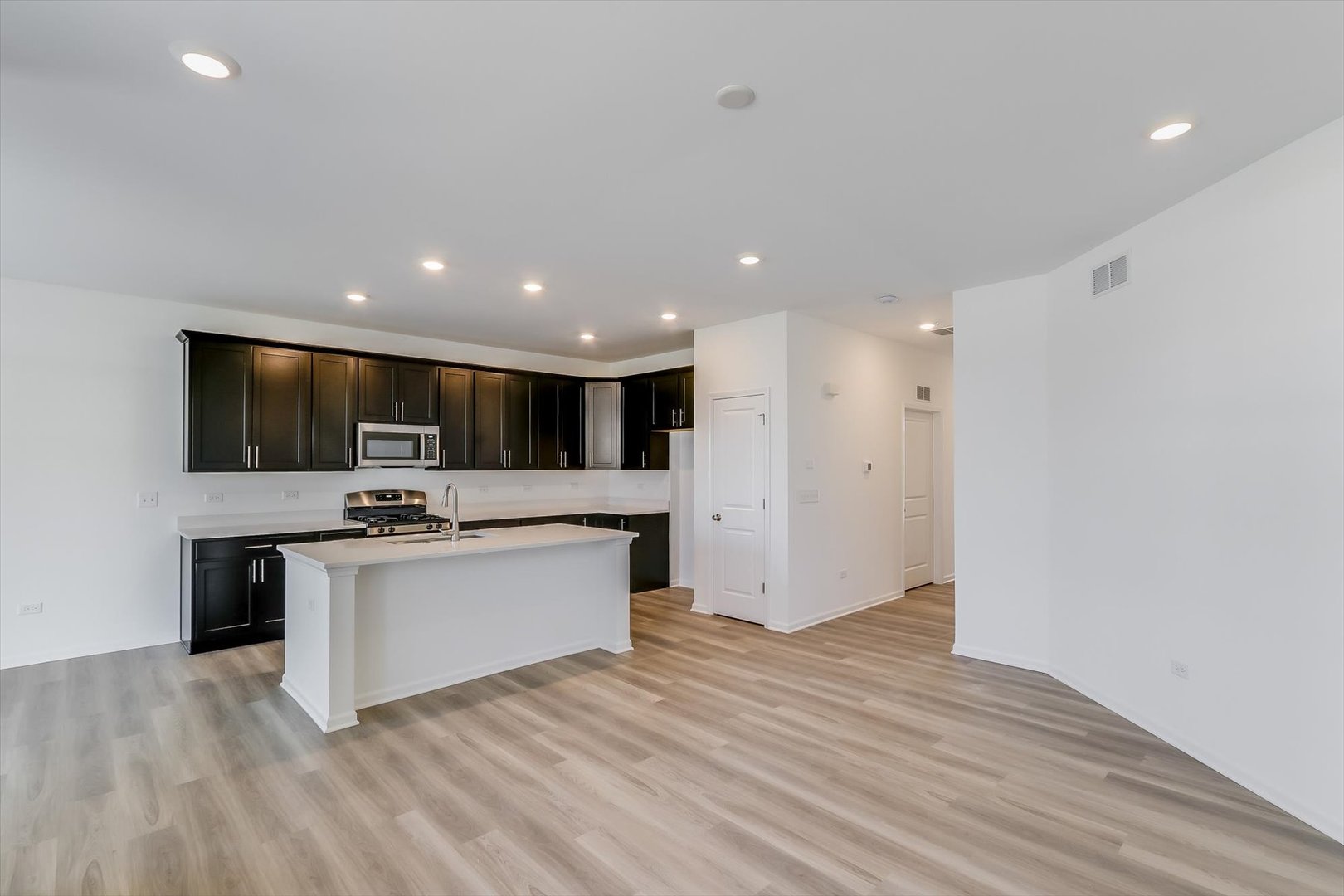 25533 West Alabaster Circle Plainfield IL 60544