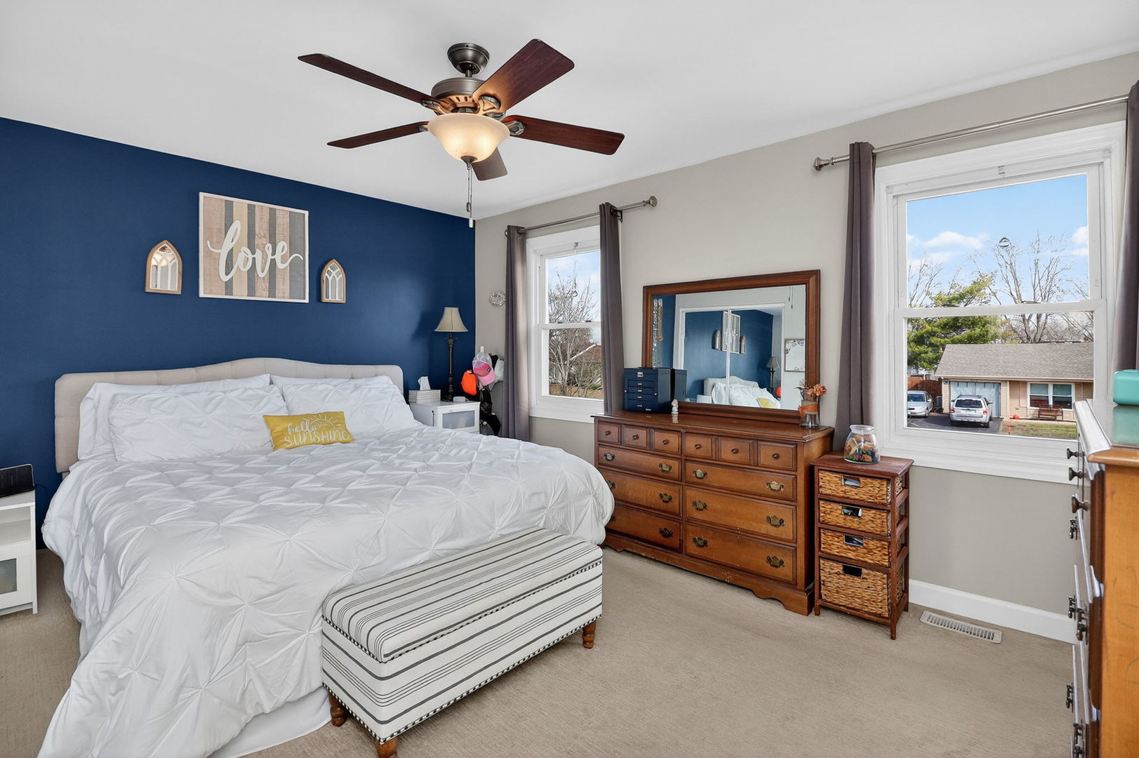 321 Lakeside Drive Bolingbrook IL 60440