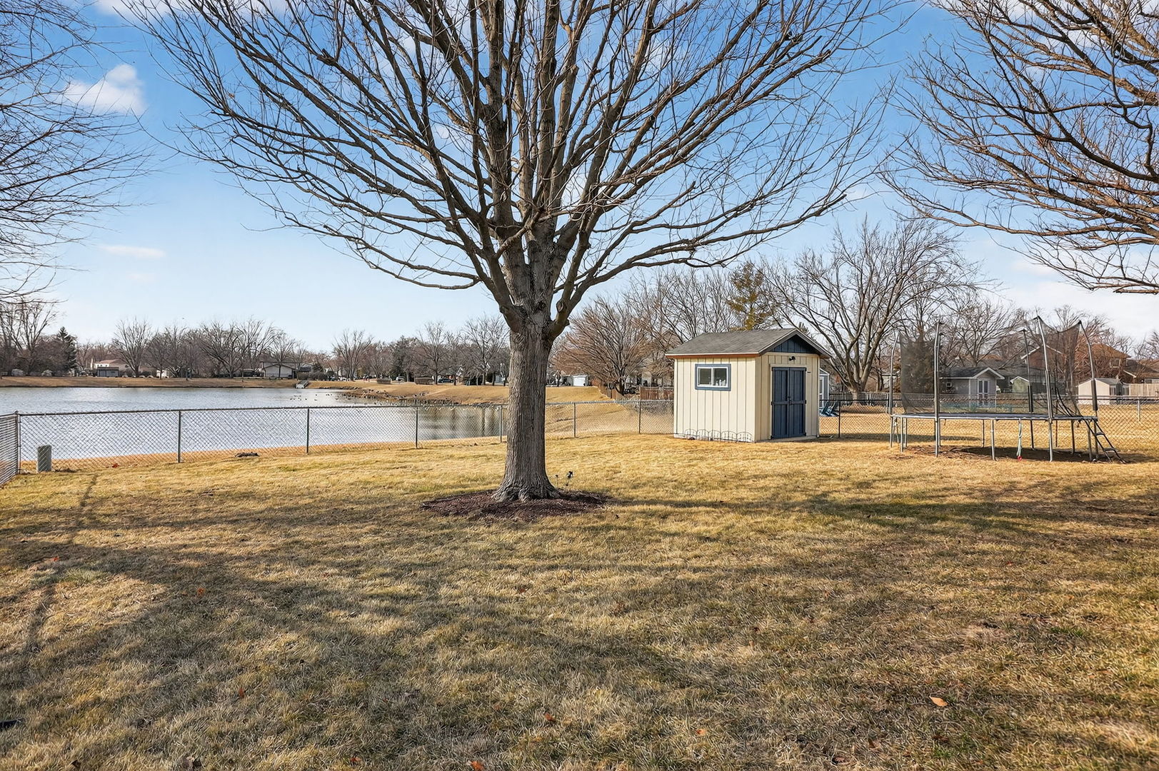 321 Lakeside Drive Bolingbrook IL 60440