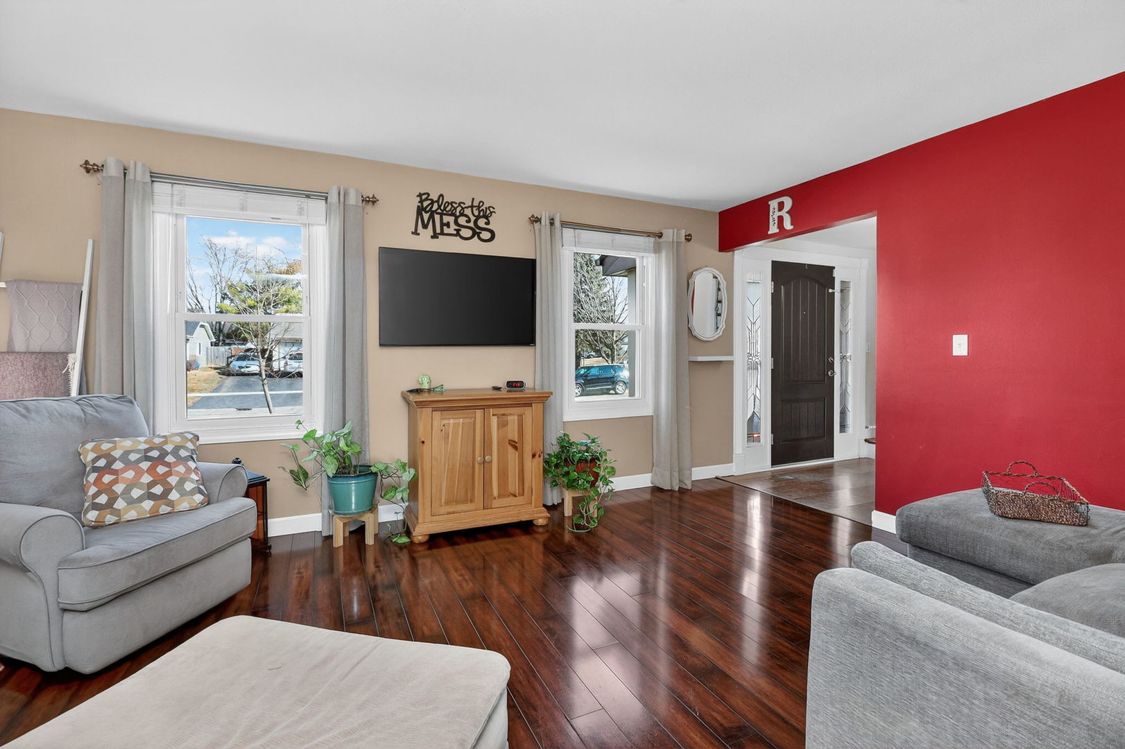 321 Lakeside Drive Bolingbrook IL 60440