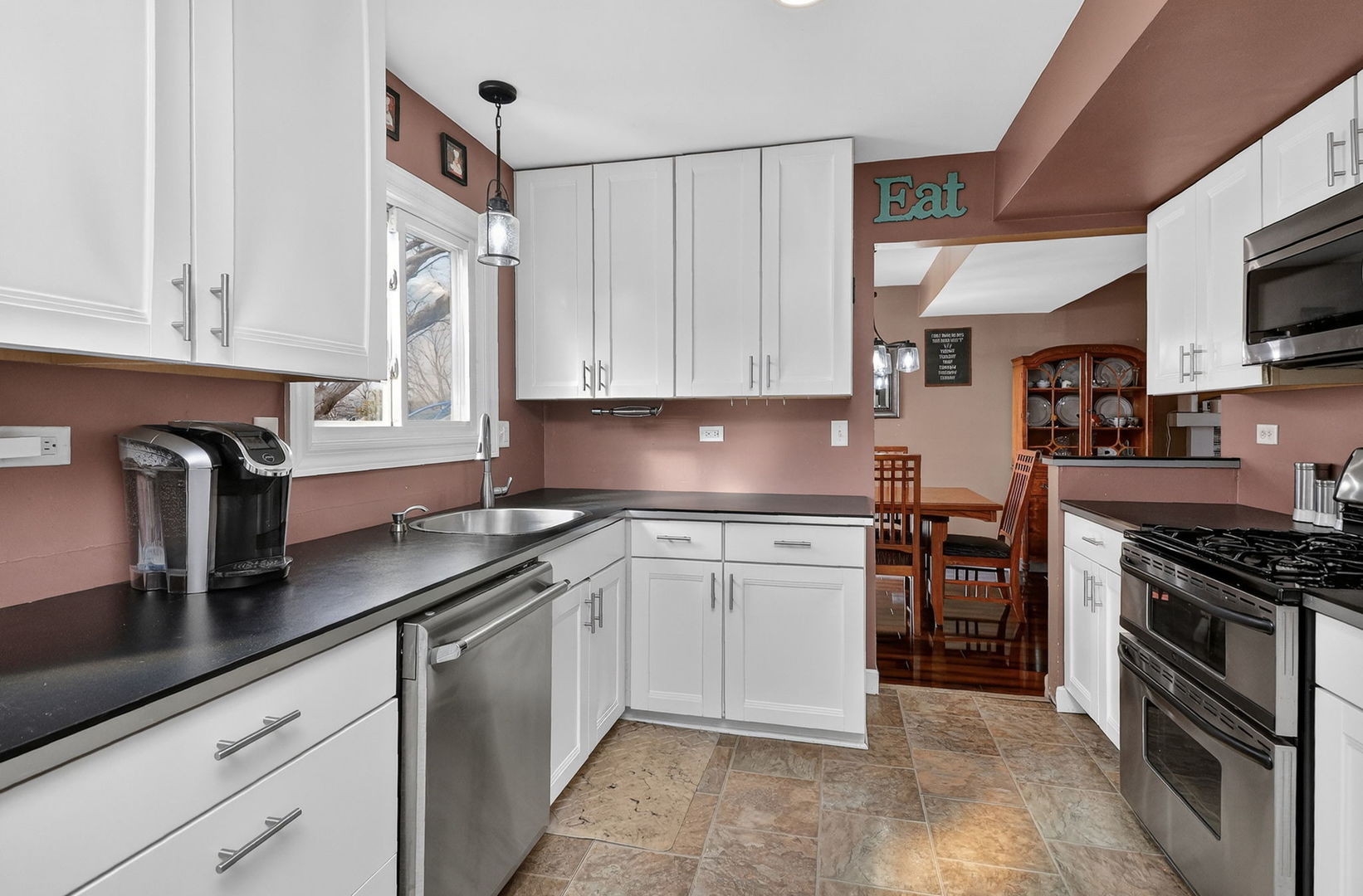 321 Lakeside Drive Bolingbrook IL 60440