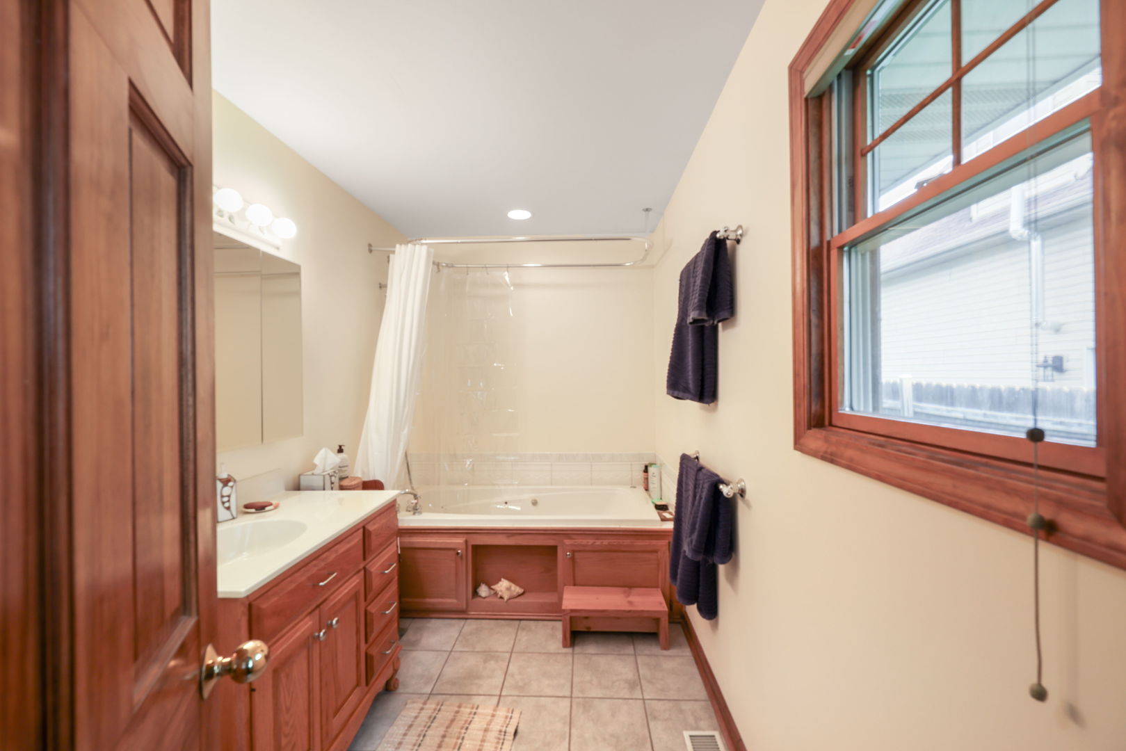 29 West Goebel Drive Lombard IL 60148