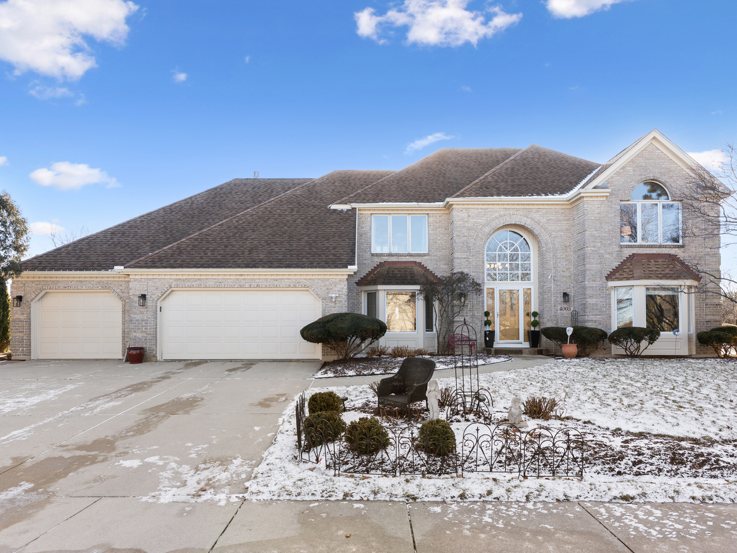 4005 White Eagle Drive Naperville IL 60564