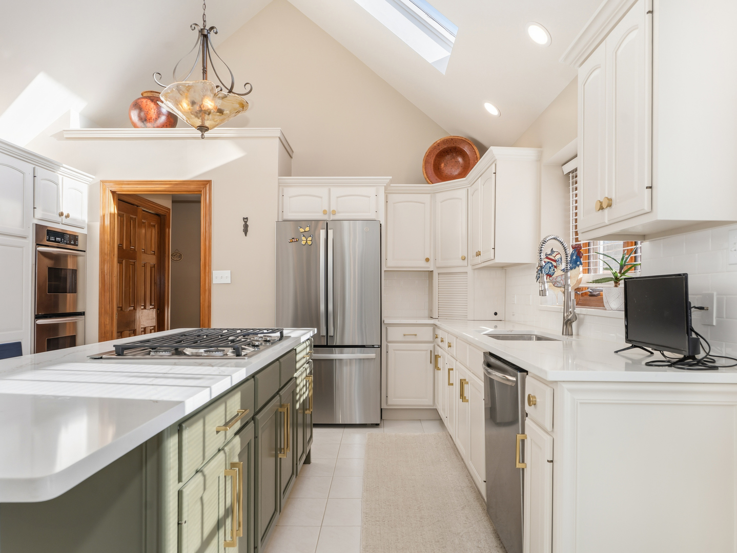 4005 White Eagle Drive Naperville IL 60564