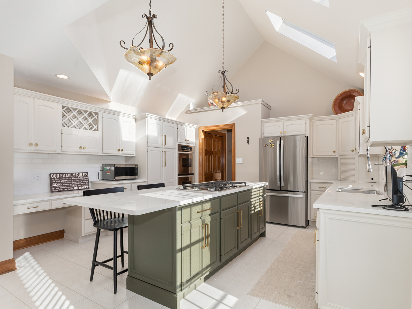 4005 White Eagle Drive Naperville IL 60564