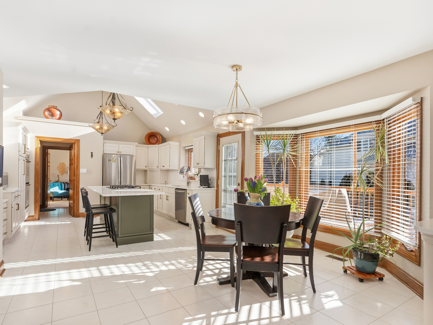 4005 White Eagle Drive Naperville IL 60564