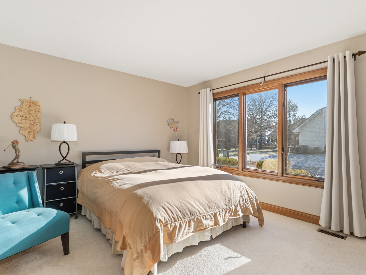 4005 White Eagle Drive Naperville IL 60564