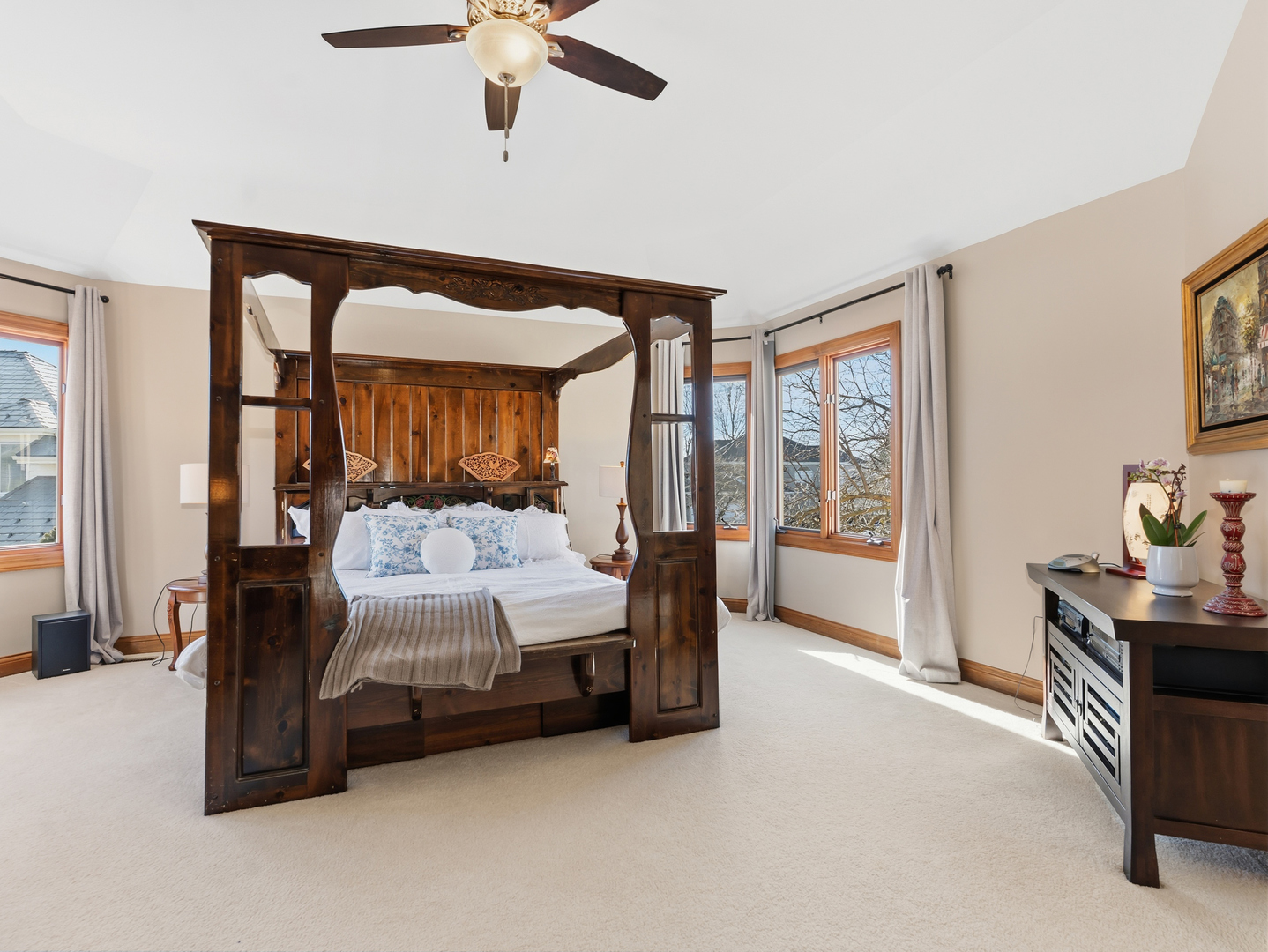 4005 White Eagle Drive Naperville IL 60564