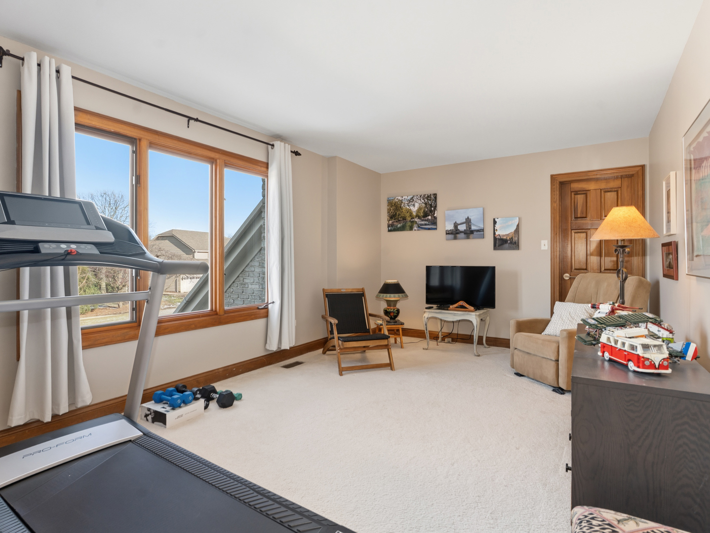 4005 White Eagle Drive Naperville IL 60564